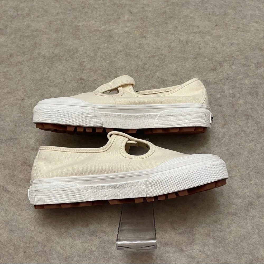 Vans style 93